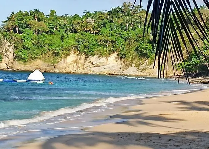 Δωμάτια σε οικογενειακή κατοικία E Un Semplice Posto Letto Nell'ingresso Centralissimo