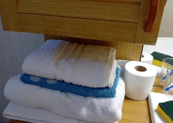 E Un Semplice Posto Letto Nell'ingresso Centralissimo